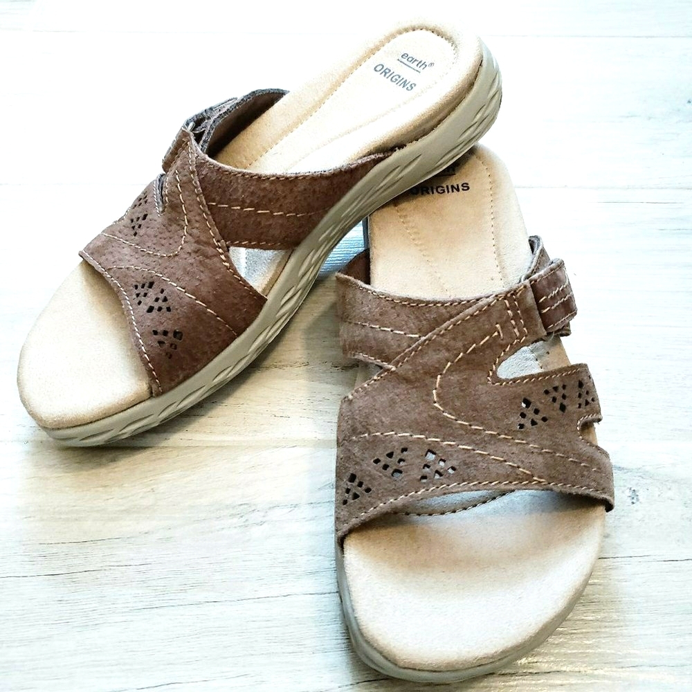 Earth Origins Suede Leather Tan Walking Sandals